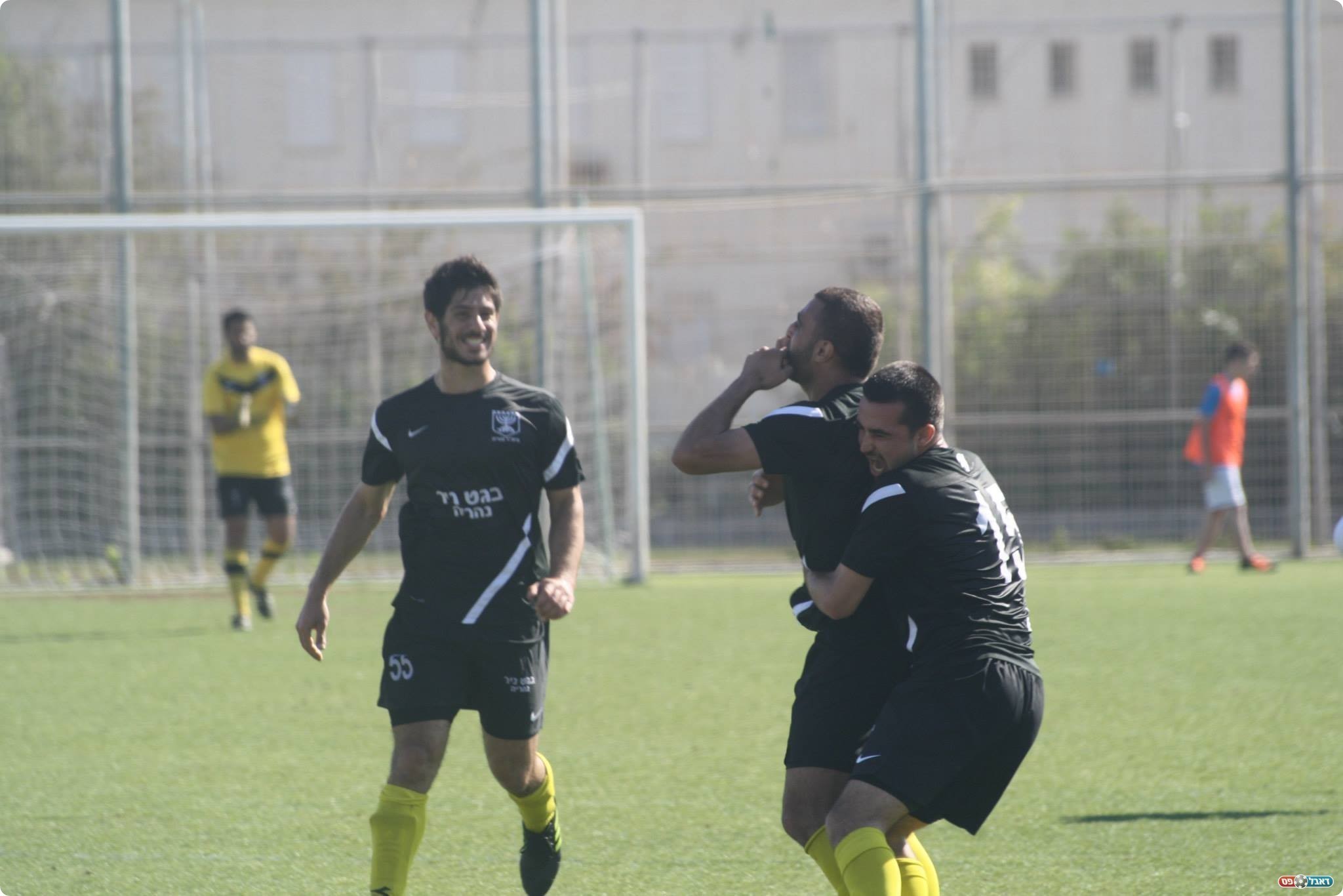 זיאדה חוגג את השער (צילום: מיכה פישנזון)